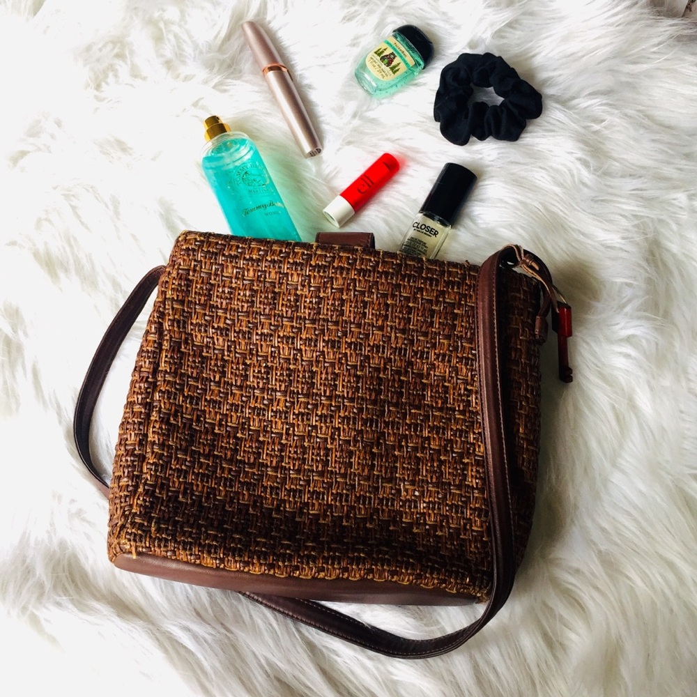 {Fossil} Brown Weaved Medium Sized Handbag NWOT.